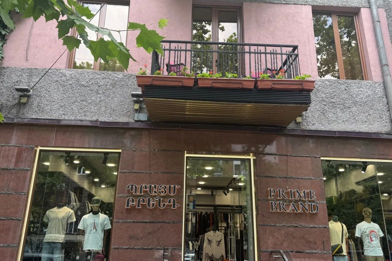 3-room apartment, Mesrop Mashtotsi Ave, 15