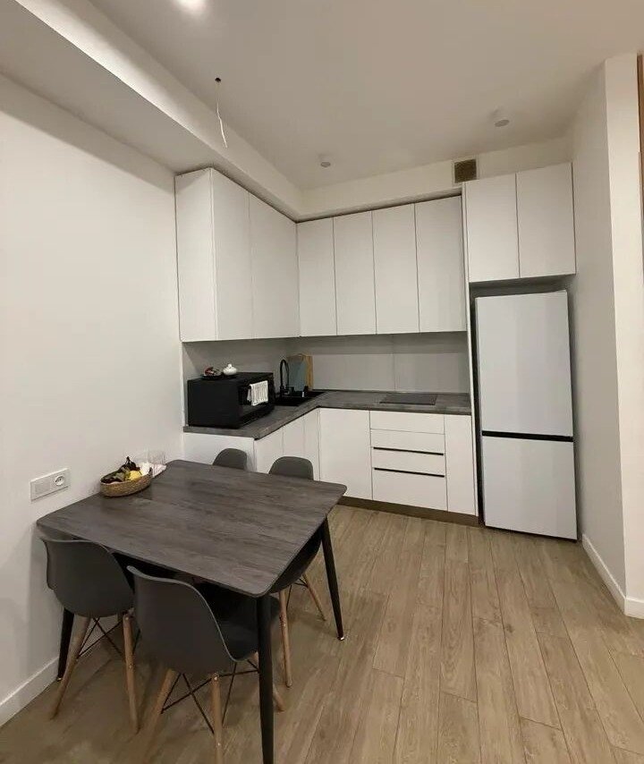 2-комн. квартира, пр. Аршакуняц, 3