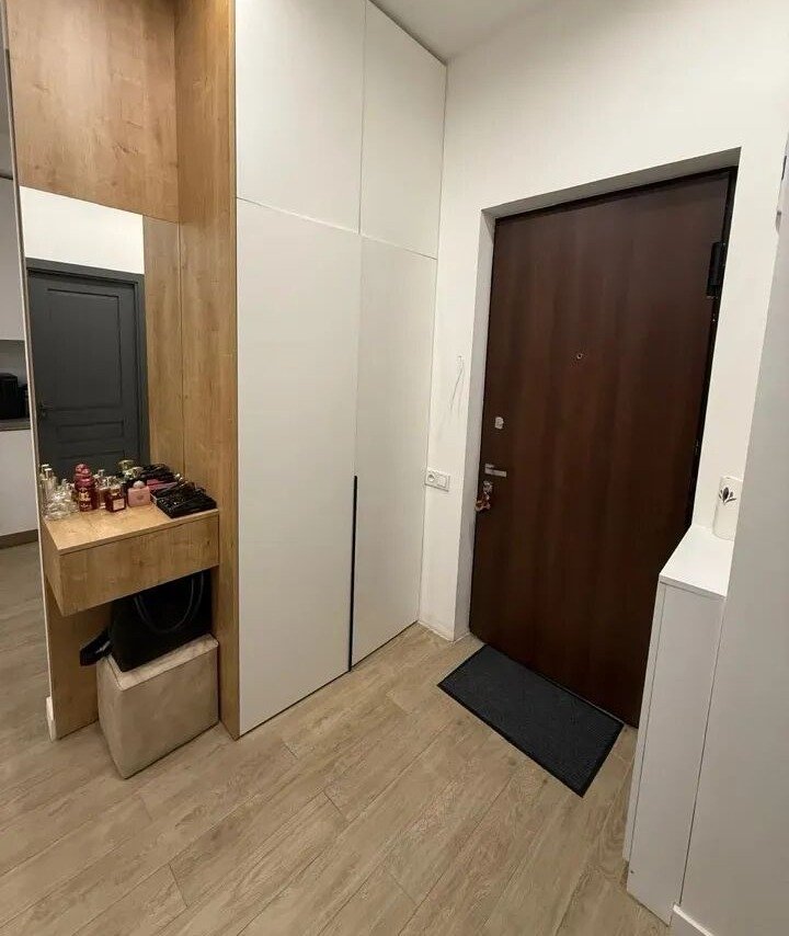2-комн. квартира, пр. Аршакуняц, 7
