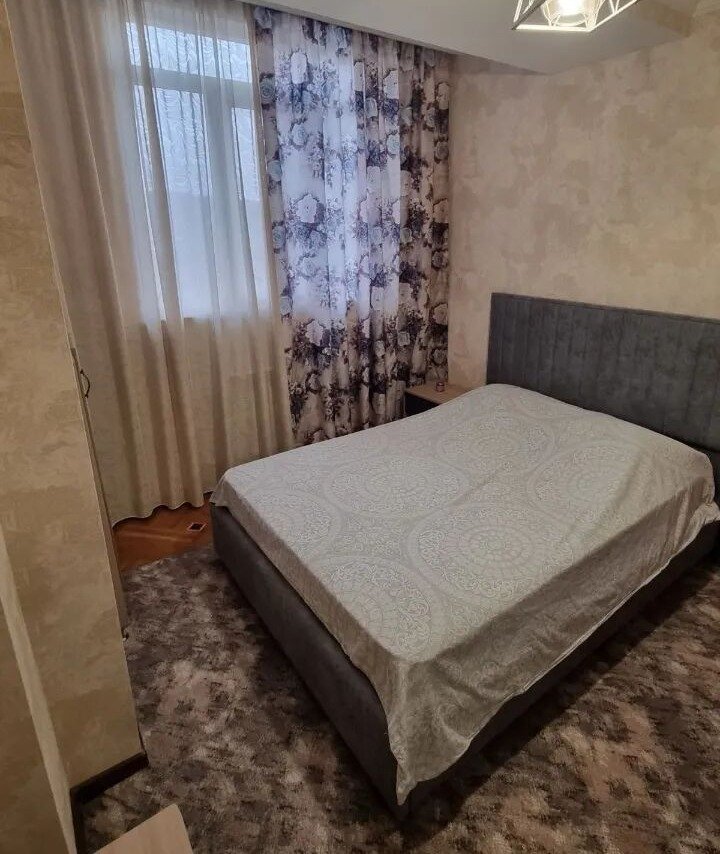 2-room apartment, проспект Саят-Новы, 3