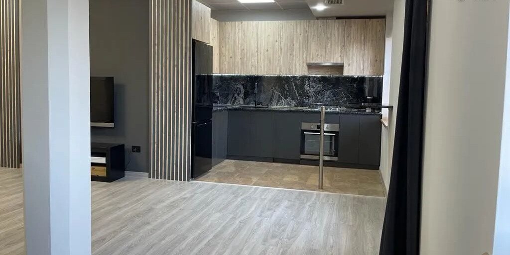 3-room apartment, Abovyan St, 10