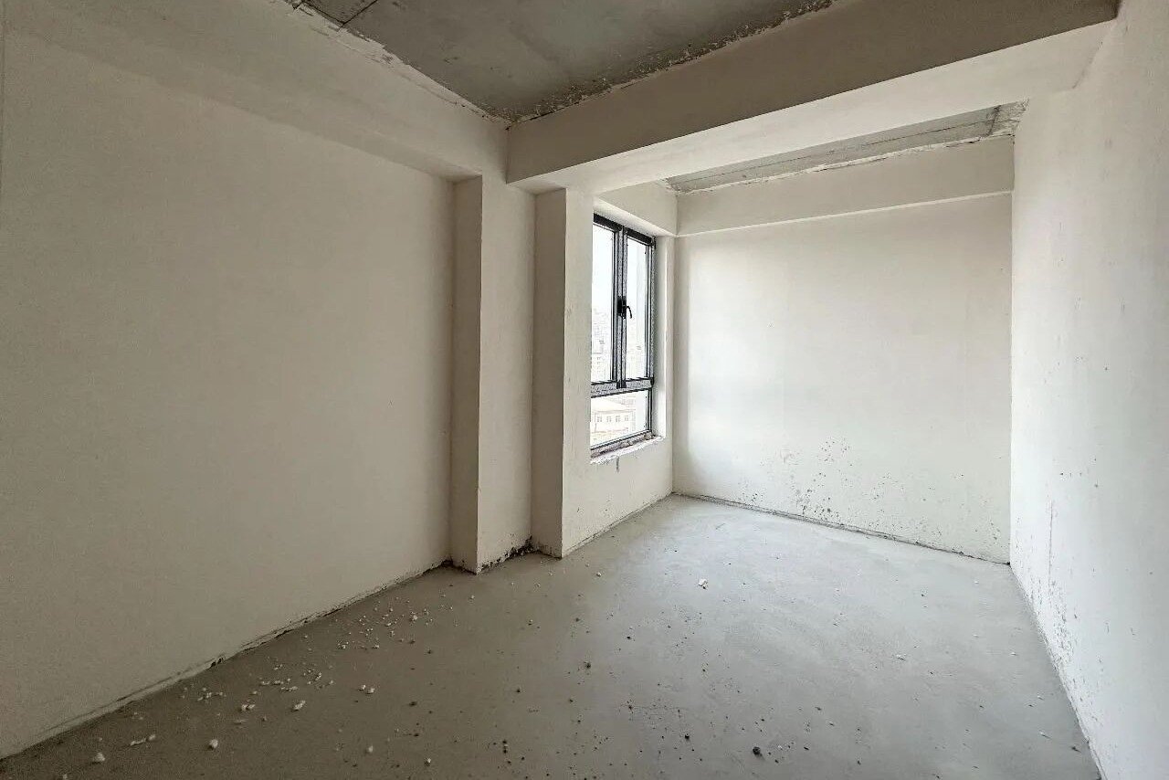 4 սենյականոց բնակարան, Գևորգ Ջահուկյան փ., 15