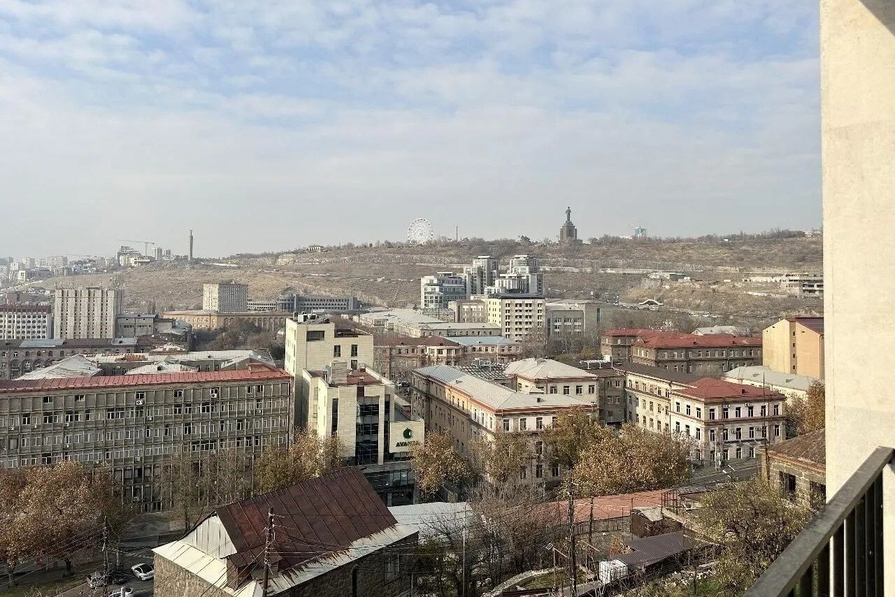 4-room apartment, Gevorg Jahukyan St, 17