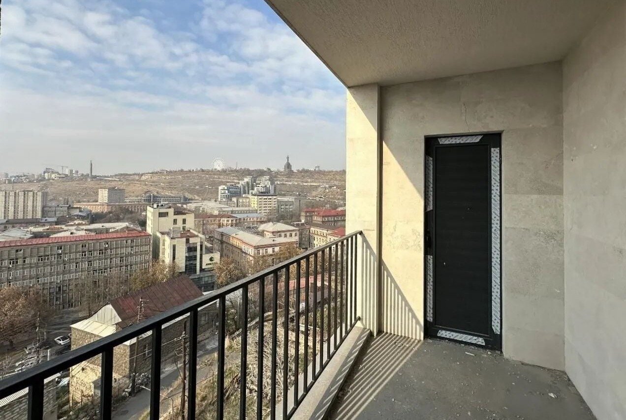 4-room apartment, Gevorg Jahukyan St, 23