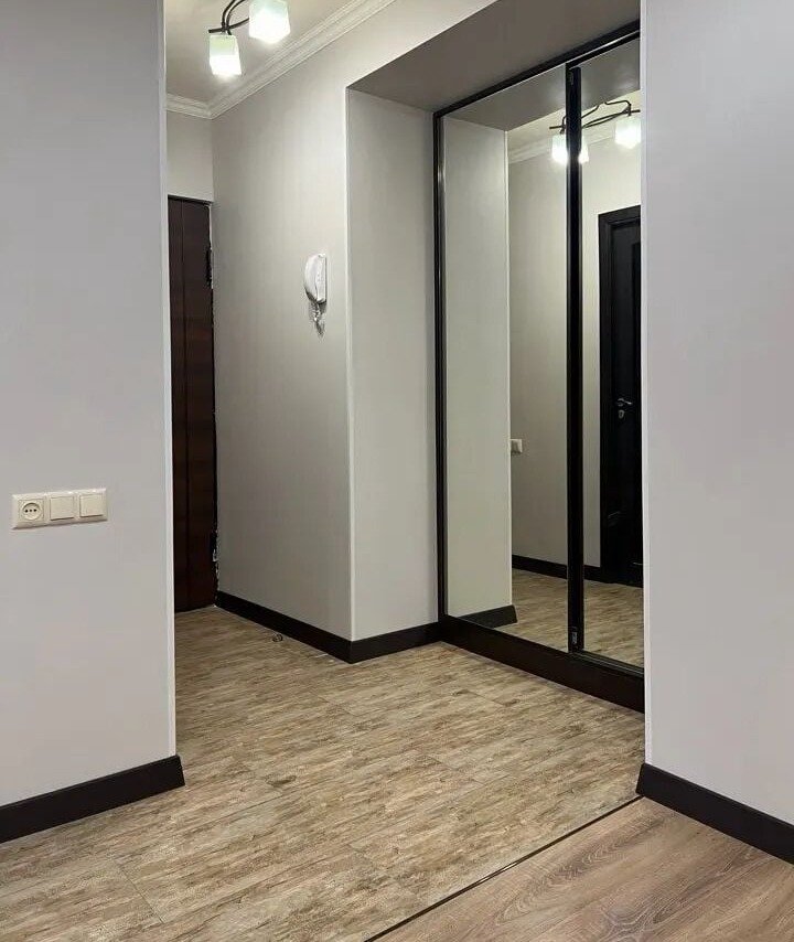 3-комн. квартира, ул. Ин Ереванцу, 5