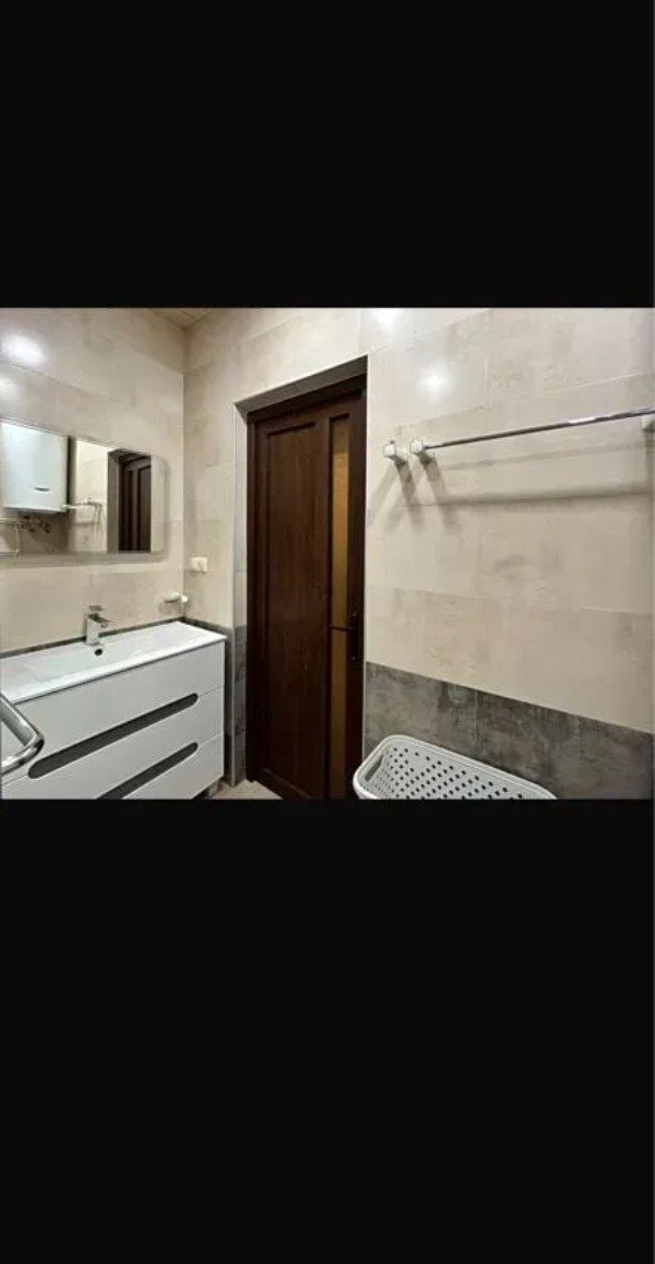 3-комн. квартира, ул. Вардананц, 7
