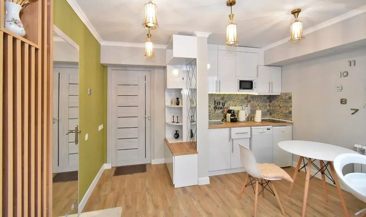 1-room apartment, Antarayin St, 6