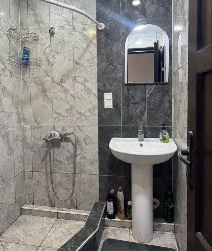 3-room apartment, улица Ин Ереванцу, 6