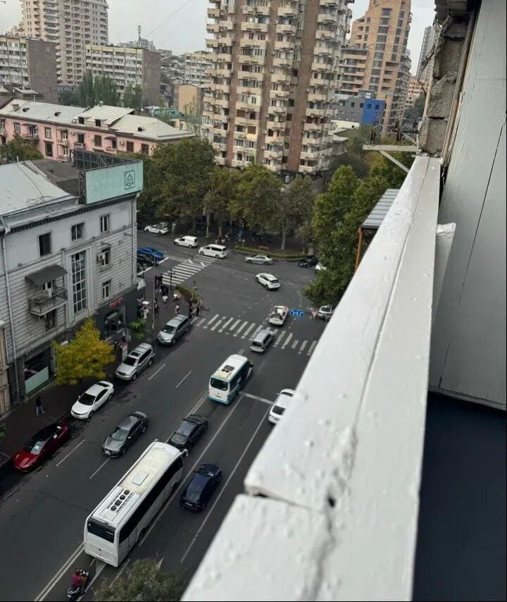 2-комн. квартира, ул. Амиряна, 14