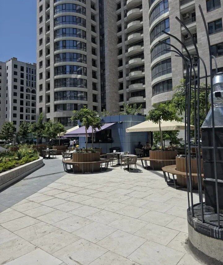 3-room apartment, Arshakunyats Ave, 10
