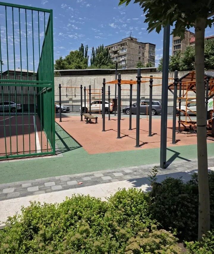 3-room apartment, Arshakunyats Ave, 11