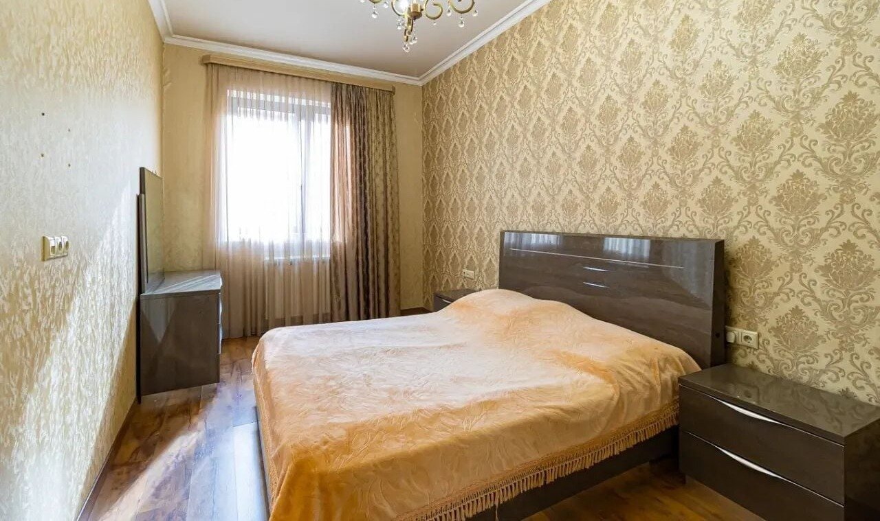 3 սենյականոց բնակարան, Վերին Անտառային փ., 3
