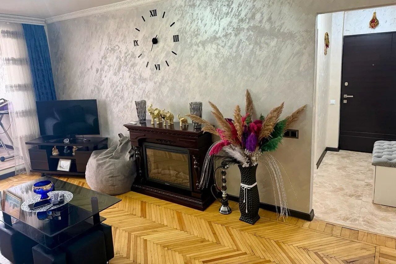 2-комн. квартира, 3-я улица Иоганнес Лепсиуса, 1