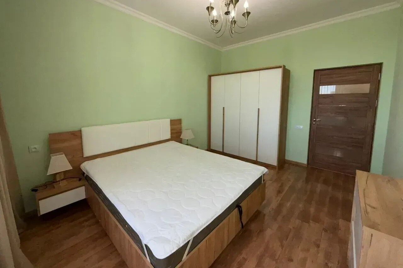 3 սենյականոց բնակարան, Մոնթե Մելքոնյանի պող., 12