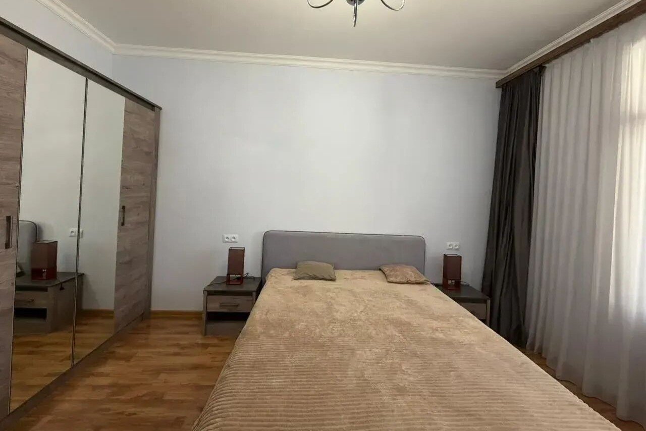 3 սենյականոց բնակարան, Մոնթե Մելքոնյանի պող., 14