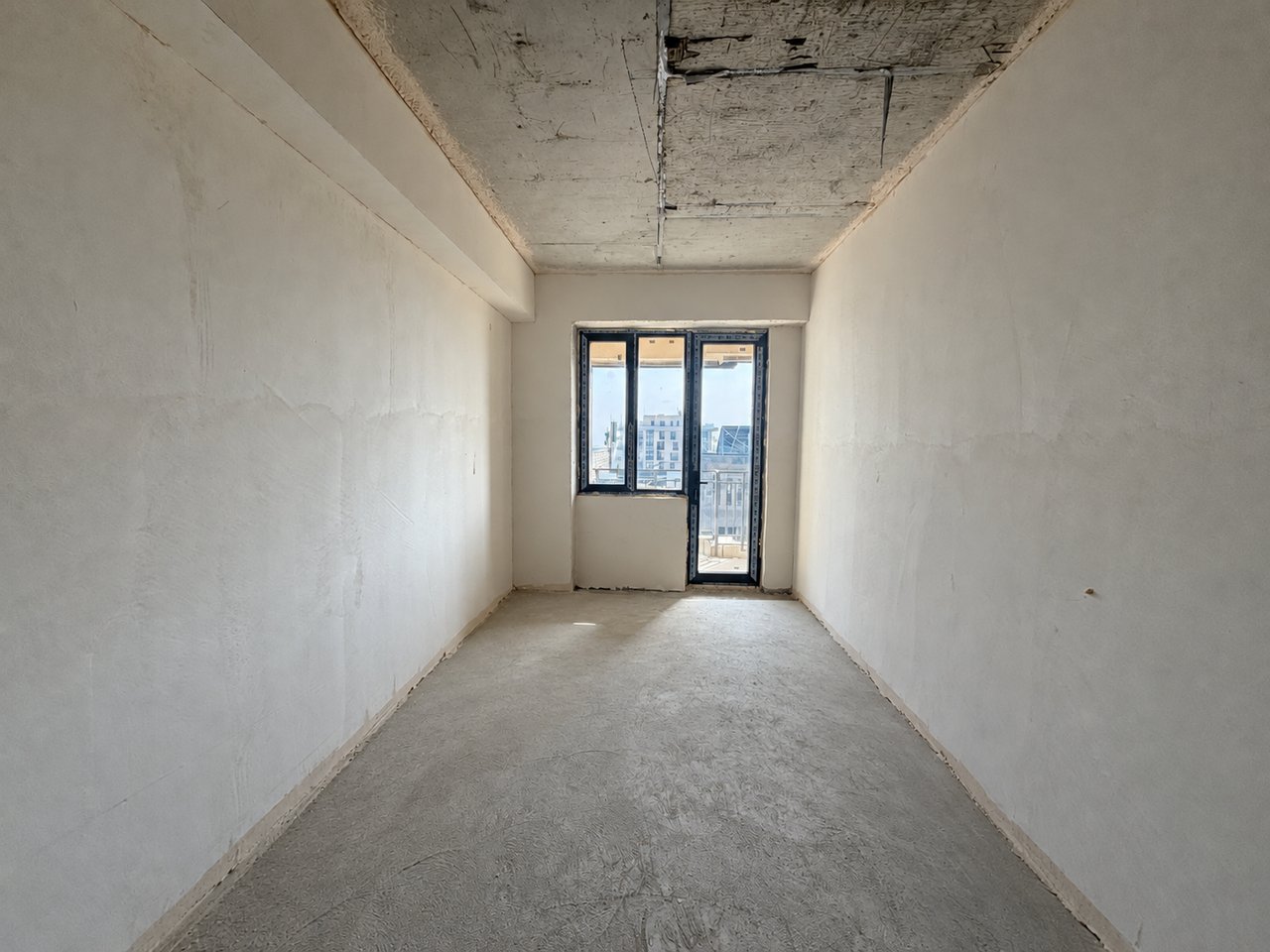 2-комн. квартира, ул. Кирка Керкоряна, 5
