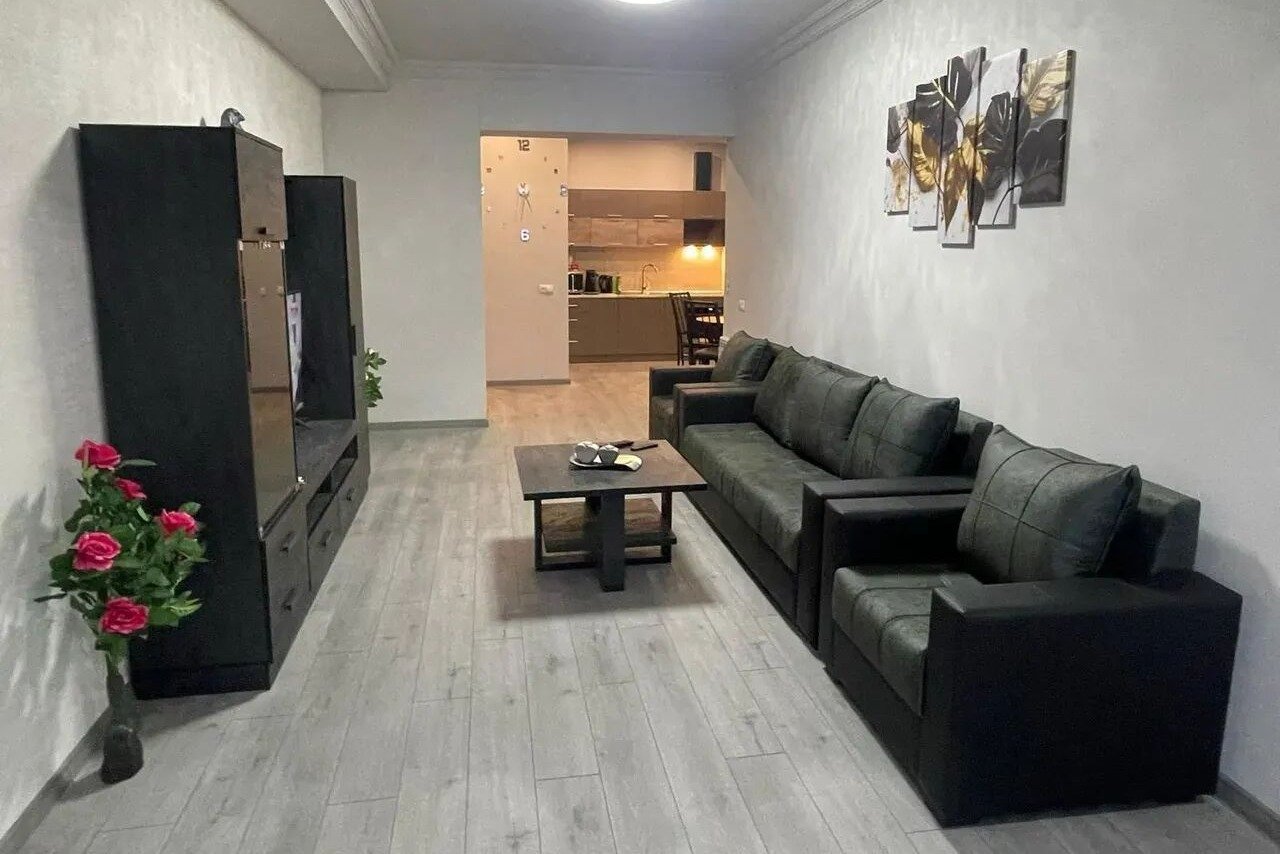 2-room apartment, Tsitsernakaberdi Hwy, 2