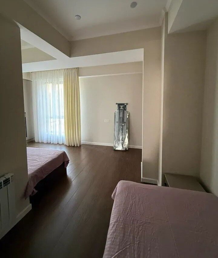 3-room apartment, Eduard Isabekyan St, 2