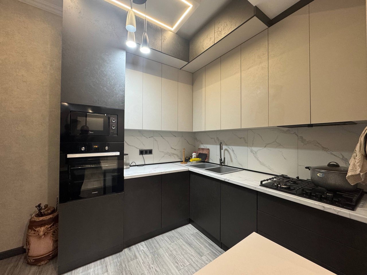 3-комн. квартира, ул. Молдовакан, 12/2, 10