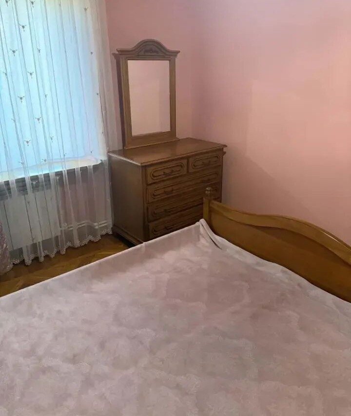 5-room apartment, Kocharyan St, 16